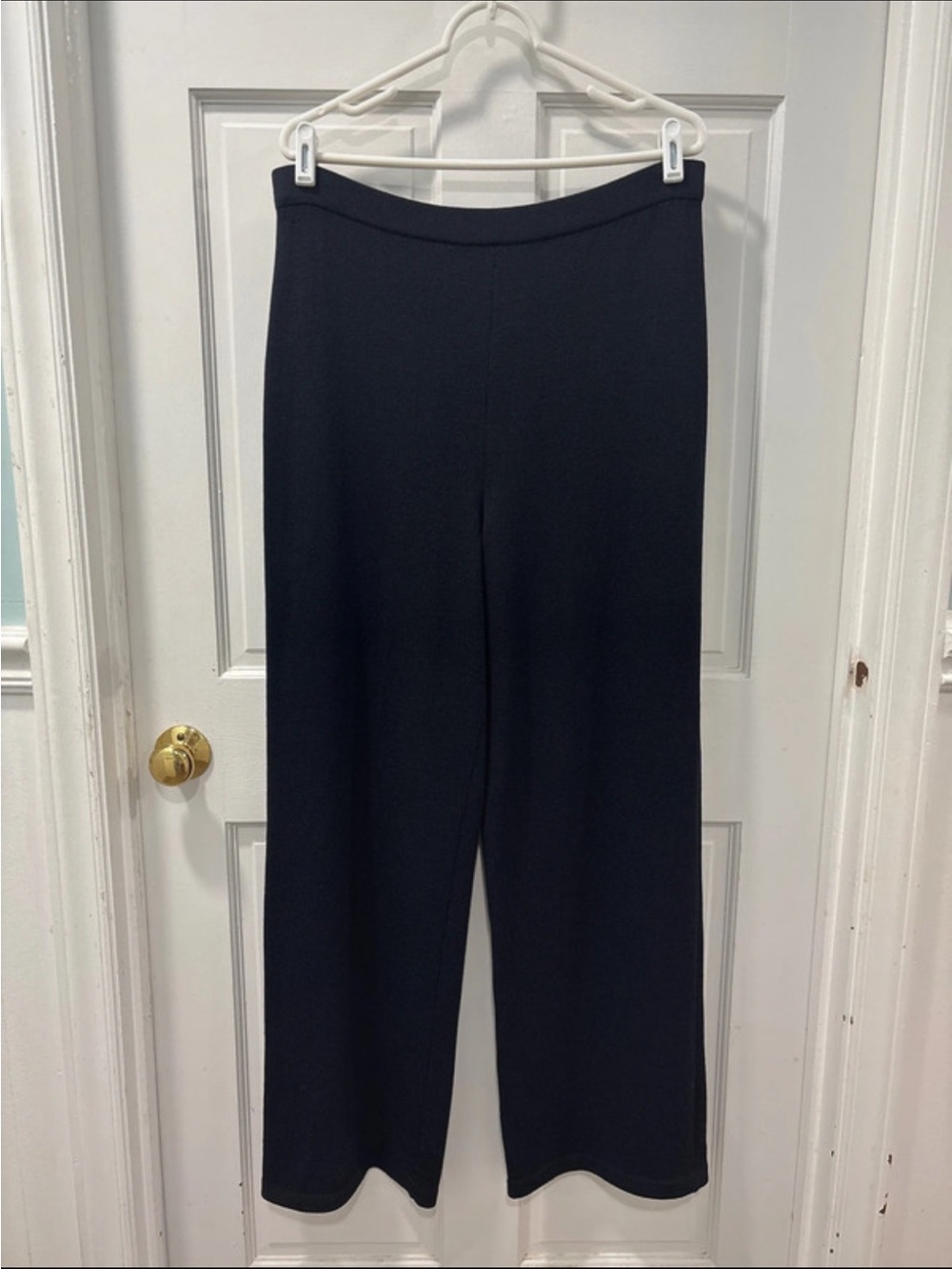 St. John Basics women’s wide leg Santana knit pants size 14 black *flaw*